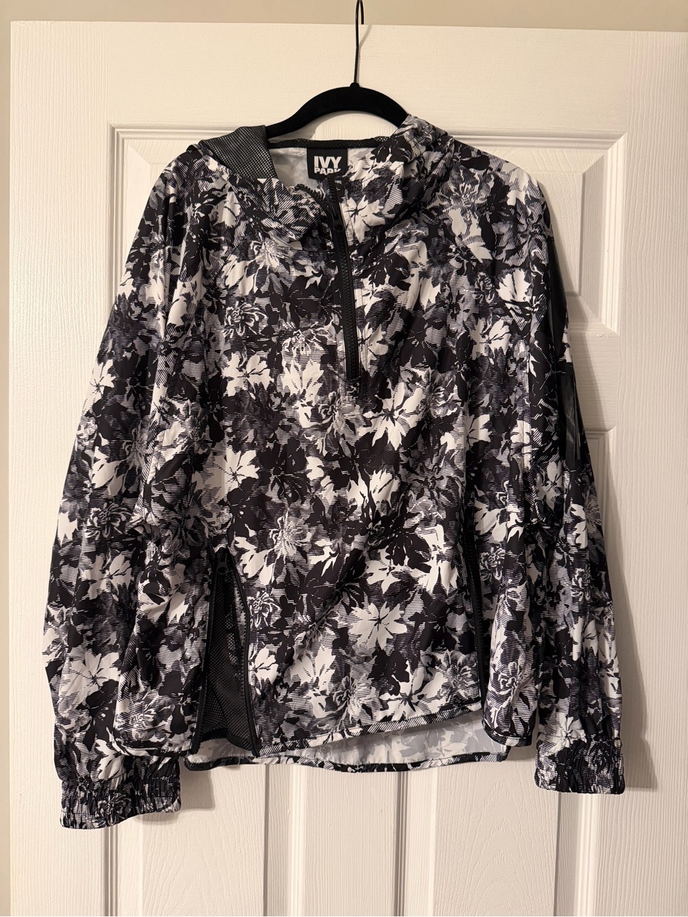 Ivy Park Black & White Floral Hooded Windbreaker Jacket